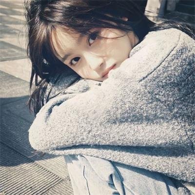 闪婚后夫人每天上房揭瓦